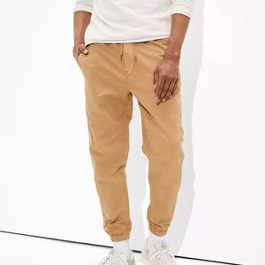 American Eagle Active Flex Joggera (khaki color)